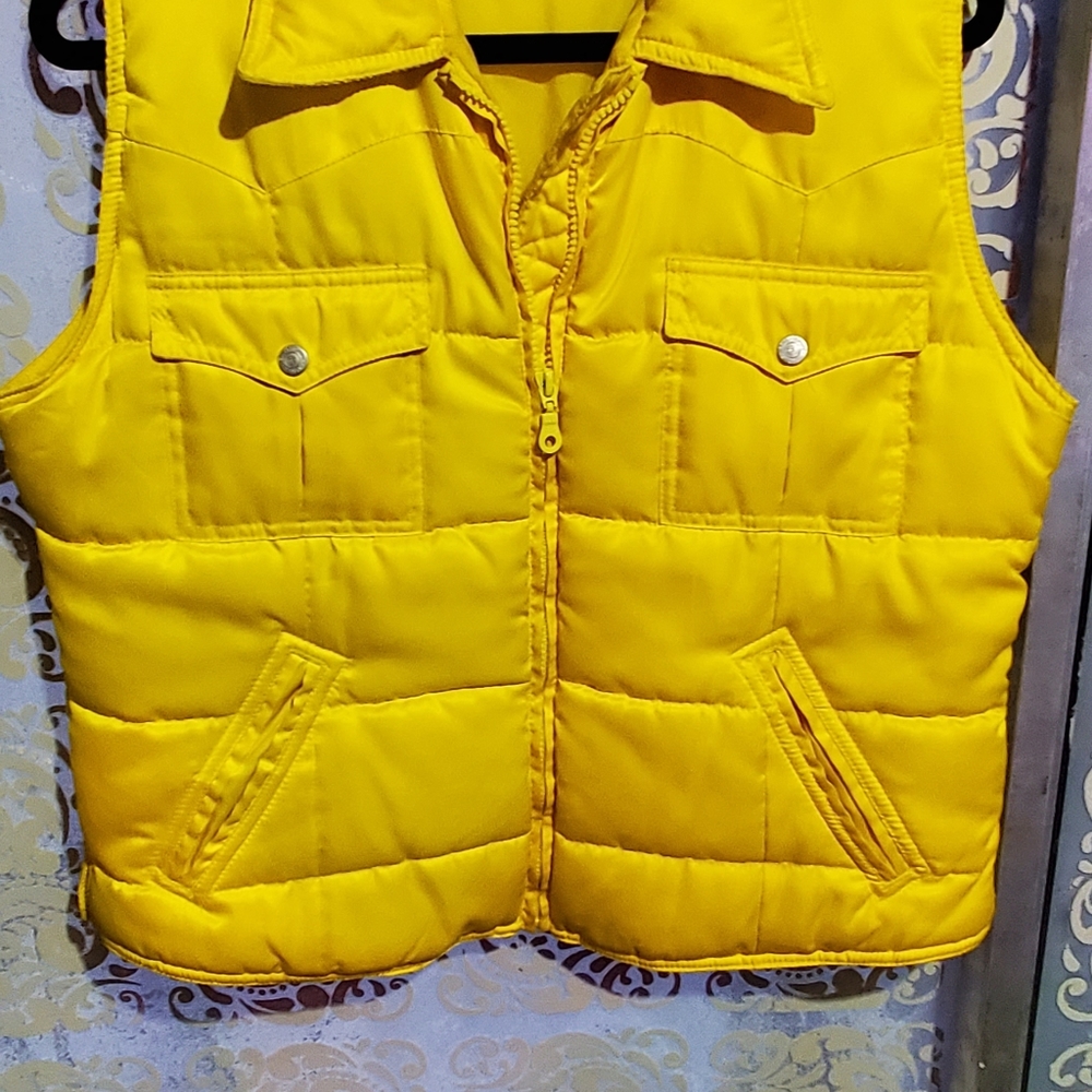 Tommy Jean puffer vest